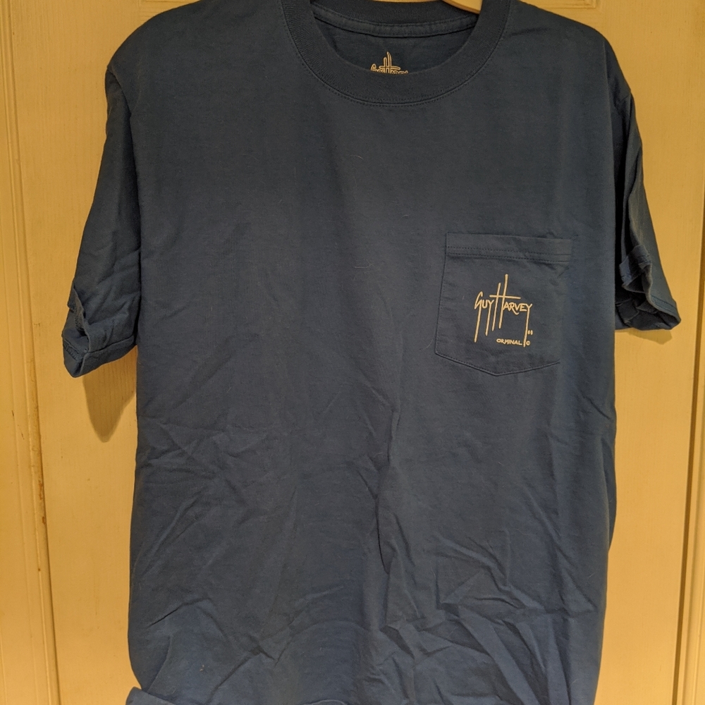 🎃Guy Harvey shirt